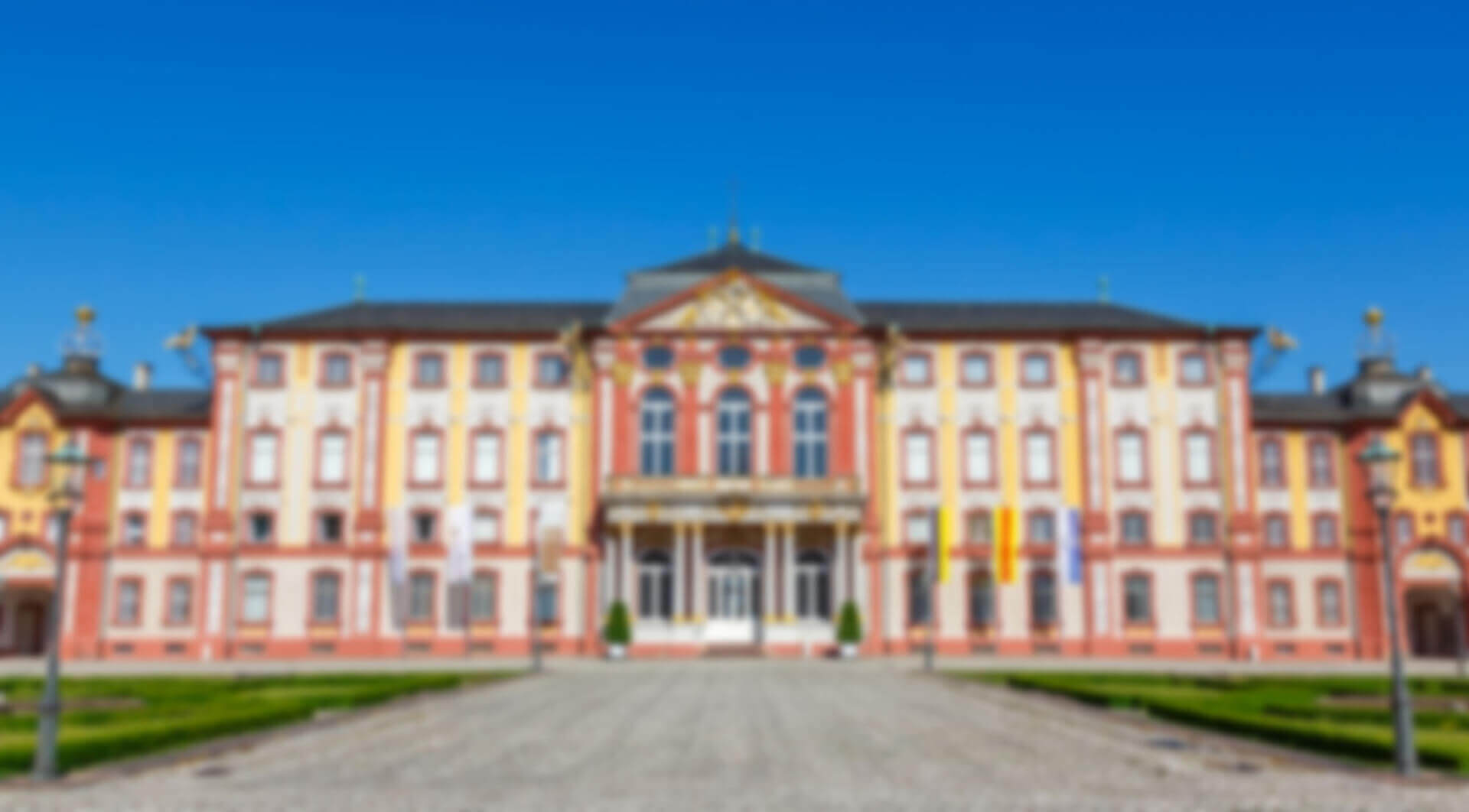 Grauer Star Sehsicht-Beispiel am Bruchsaler Schloss - Augenarztpraxis Vivell
