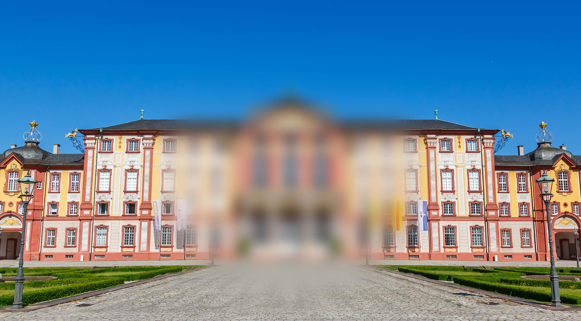 Makuladegeneration Sehsicht-Beispiel am Bruchsaler Schloss - Augenarztpraxis Vivell
